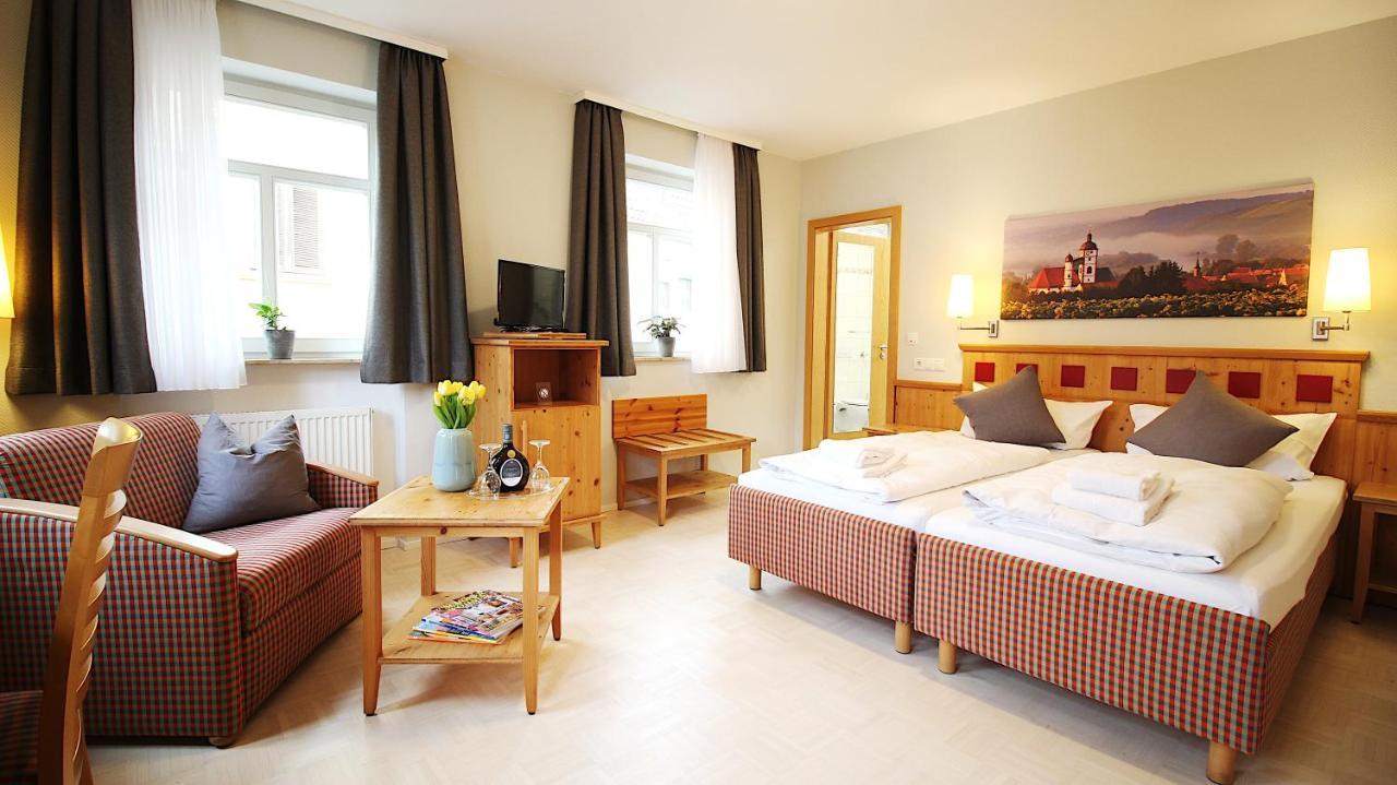 Aparthotel Alte Schmiede דטלבאך מראה חיצוני תמונה
